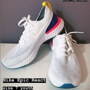 Nike Epic React sneakers